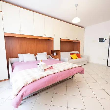 Terrazza Del Gelsomino With Terrace And Open View